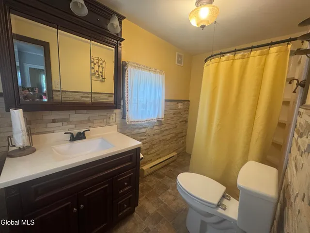 $259,900 | 401 Stanford Avenue, Niskayuna, NY 12304