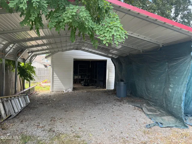 $259,900 | 401 Stanford Avenue, Niskayuna, NY 12304