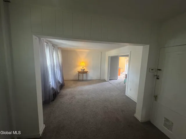 $259,900 | 401 Stanford Avenue, Niskayuna, NY 12304