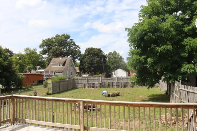 $259,900 | 401 Stanford Avenue, Niskayuna, NY 12304