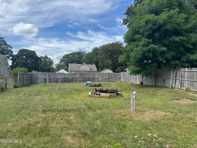 $259,900 | 401 Stanford Avenue, Niskayuna, NY 12304