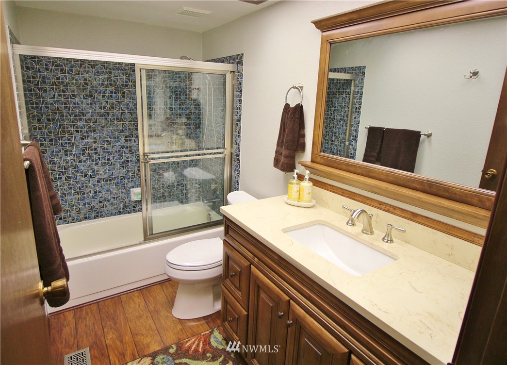 16121 Southeast 179th Street Renton, WA 98058 - Photo 10 of 23 Gallery Image 10