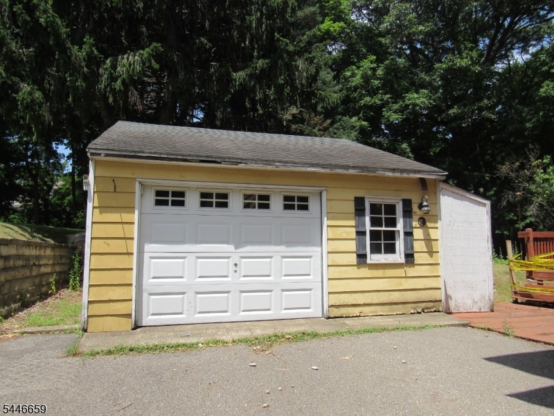 19 New Street High Bridge, NJ 08829 - Photo 2 of 29