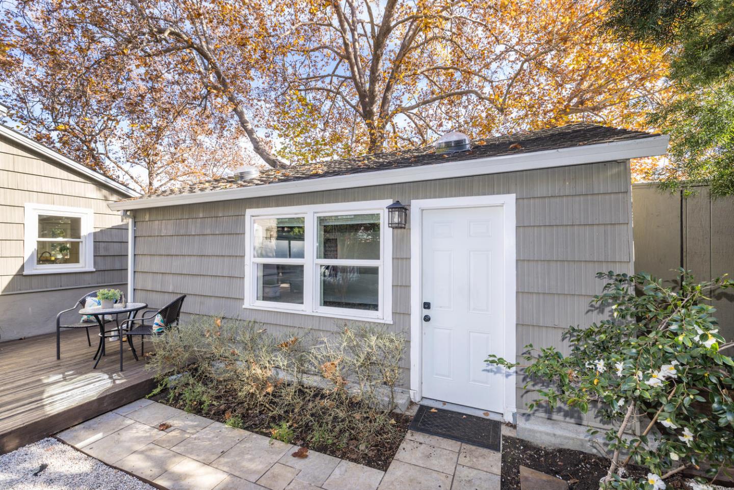 182 Rutherford Avenue Redwood City, CA 94061 - Photo 31 of 34