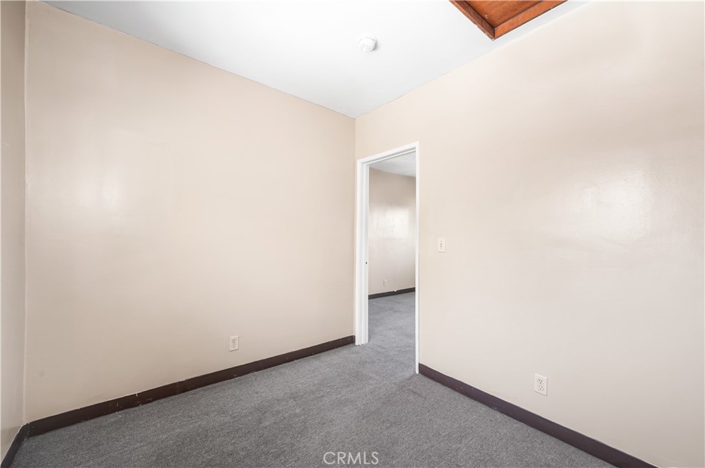 1727 Bellevue Avenue Los Angeles, CA 90026 - Photo 18 of 40