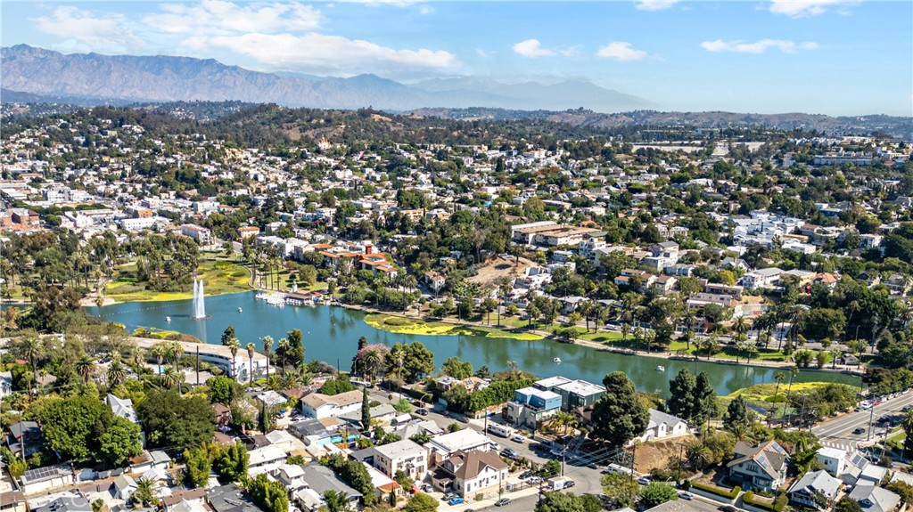 1727 Bellevue Avenue Los Angeles, CA 90026 - Photo 38 of 40 a view of a city