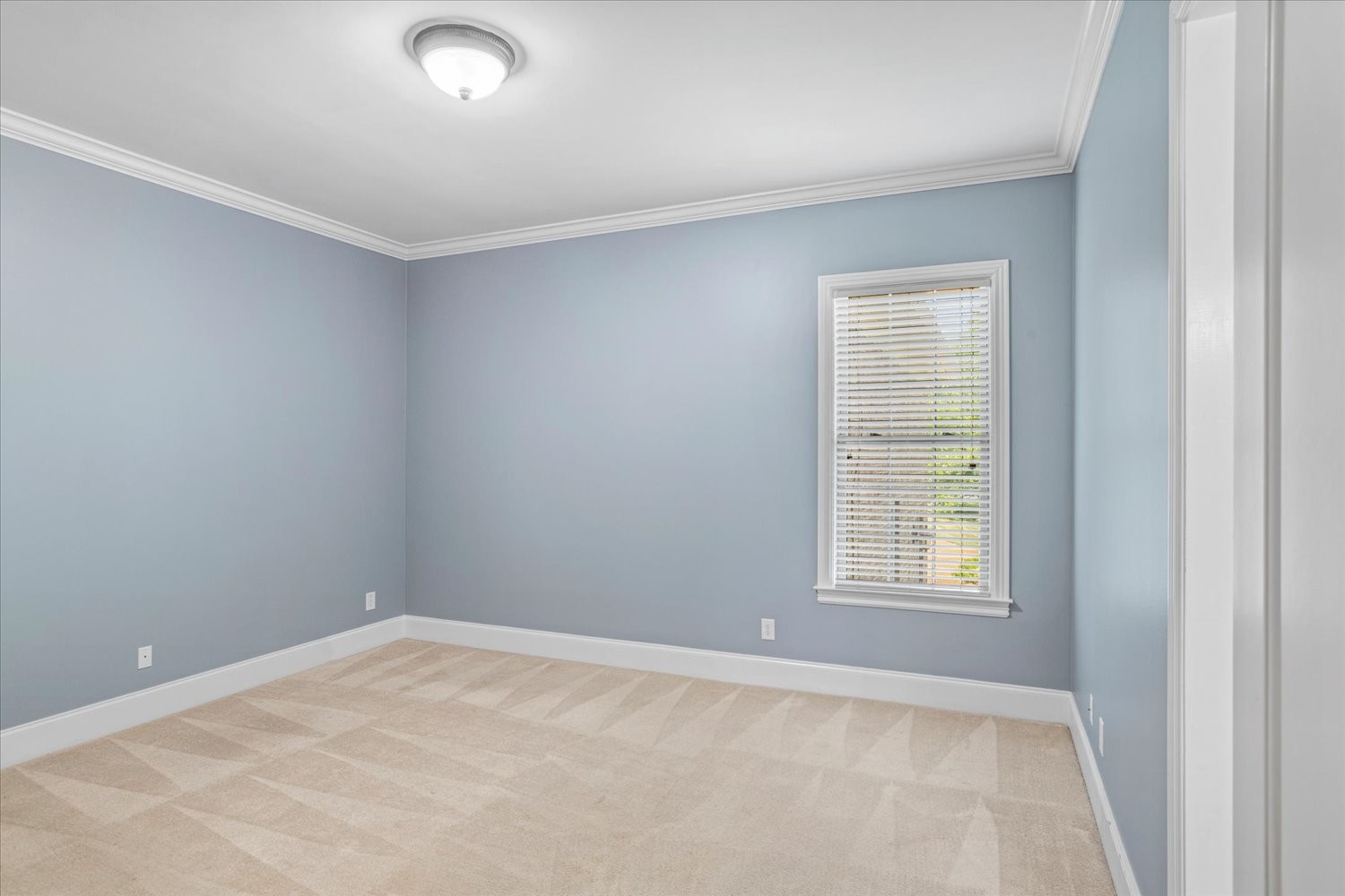 1400 Franklin Road Brentwood, TN 37027 - Photo 43 of 67 an empty room with windows