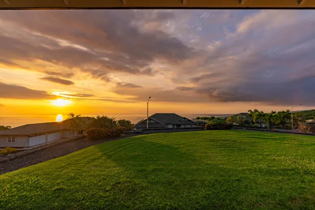 $1,550,000 | 77-300 Hookaana Street, Kailua-Kona, HI 96740