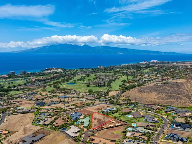 $850,000 | 121 Lewa Lani Place, Unit 19, Lahaina, HI 96761