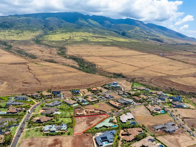 $850,000 | 121 Lewa Lani Place, Unit 19, Lahaina, HI 96761