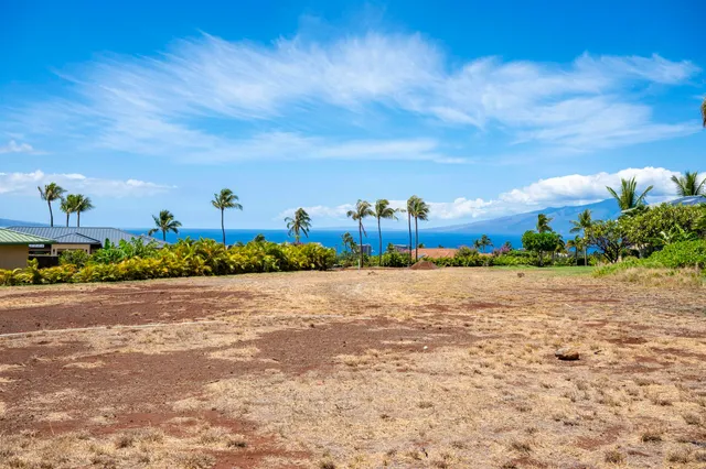 $850,000 | 121 Lewa Lani Place, Unit 19, Lahaina, HI 96761