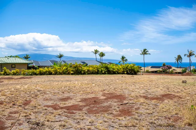 $850,000 | 121 Lewa Lani Place, Unit 19, Lahaina, HI 96761