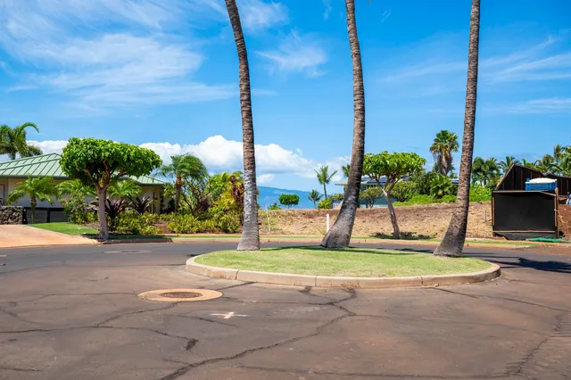 $850,000 | 121 Lewa Lani Place, Unit 19, Lahaina, HI 96761