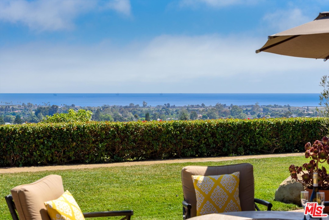 4468 Foothill Road Carpinteria, CA 93013 - Photo 10 of 18 Gallery Image 10