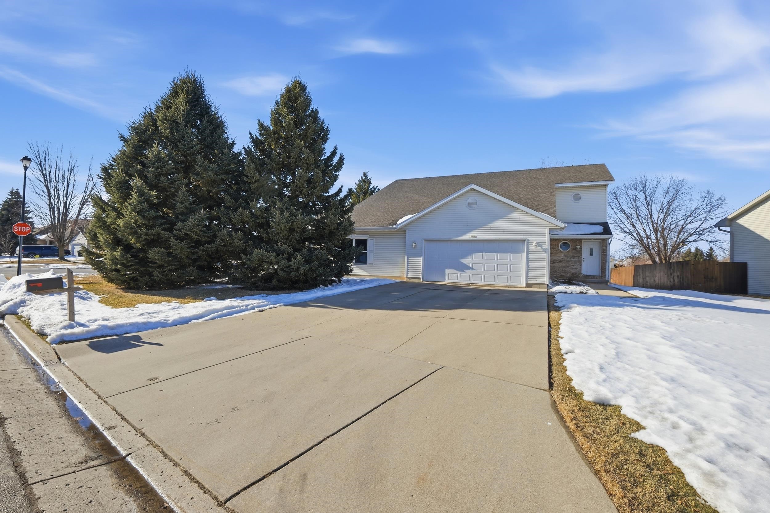 602 Tower Drive Sun Prairie, WI 53590 - Photo 1 of 1
