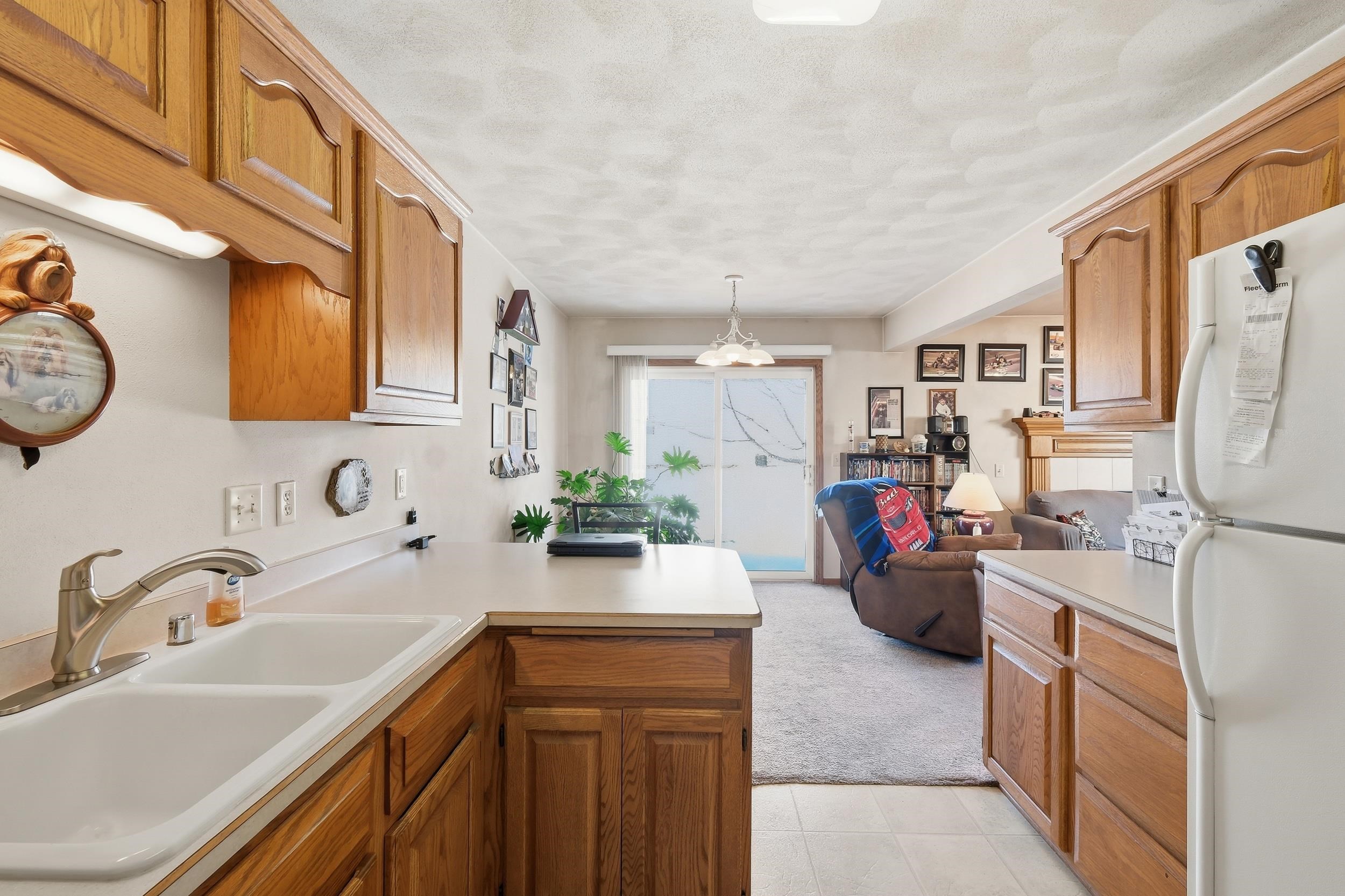 602 Tower Drive Sun Prairie, WI 53590 - Photo 3 of 16