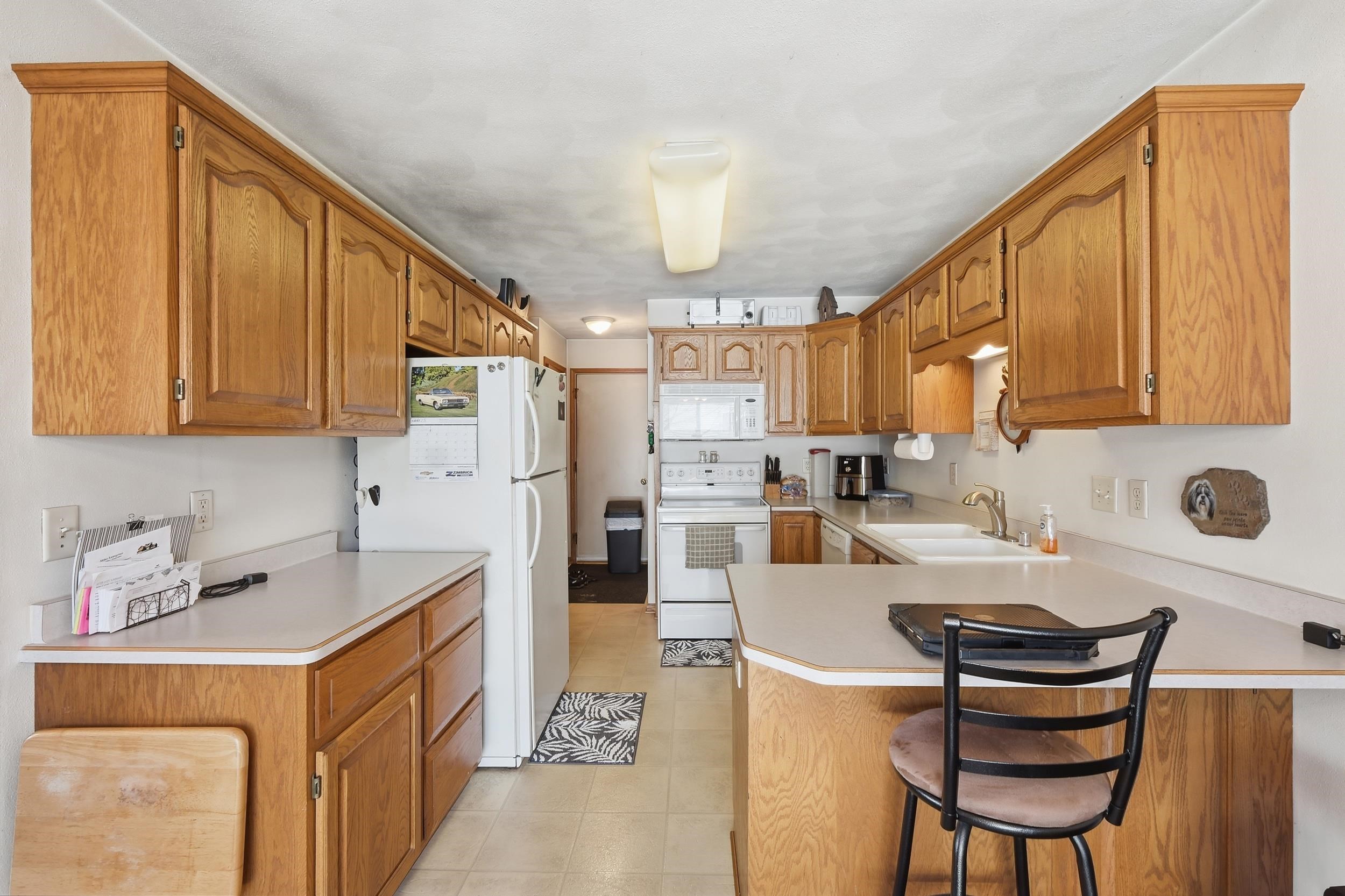 602 Tower Drive Sun Prairie, WI 53590 - Photo 5 of 16