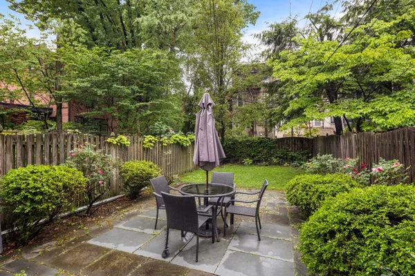 $7,500 | 910 Hudson Street, Unit 1, Hoboken, NJ 07030