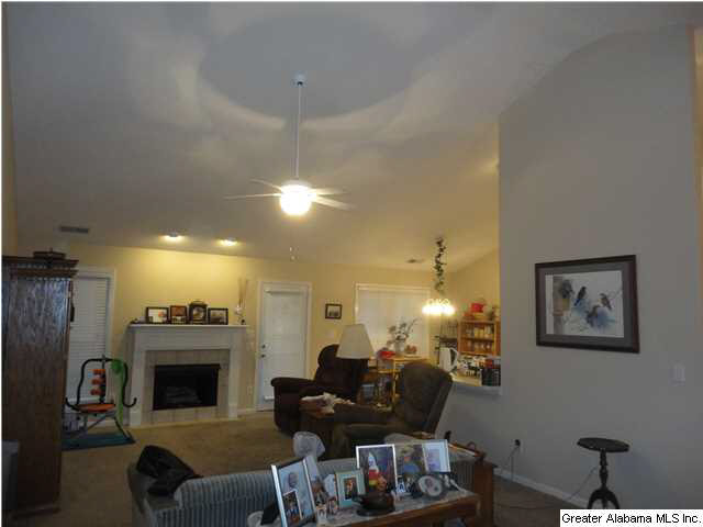 149 Pebble Drive Alabaster, AL 35007 - Photo 5 of 30