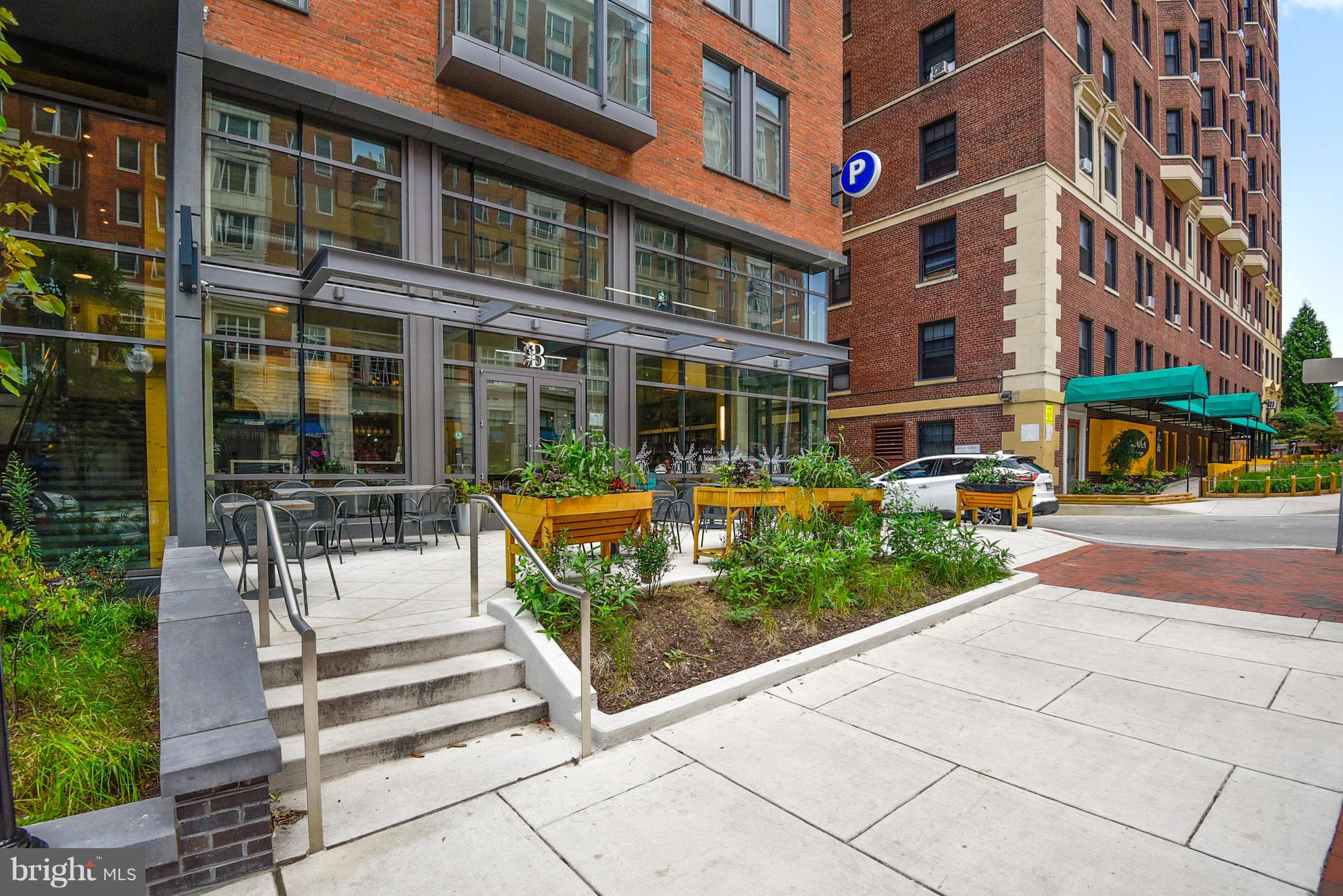 3401 Greenway, Unit 50 Baltimore, MD 21218 - Photo 12 of 13 More Eateries