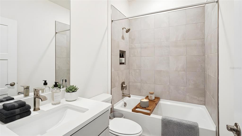 4241 Southwest 52nd Lane Road Ocala, FL 34474 - Photo 10 of 25 Gallery Image 10