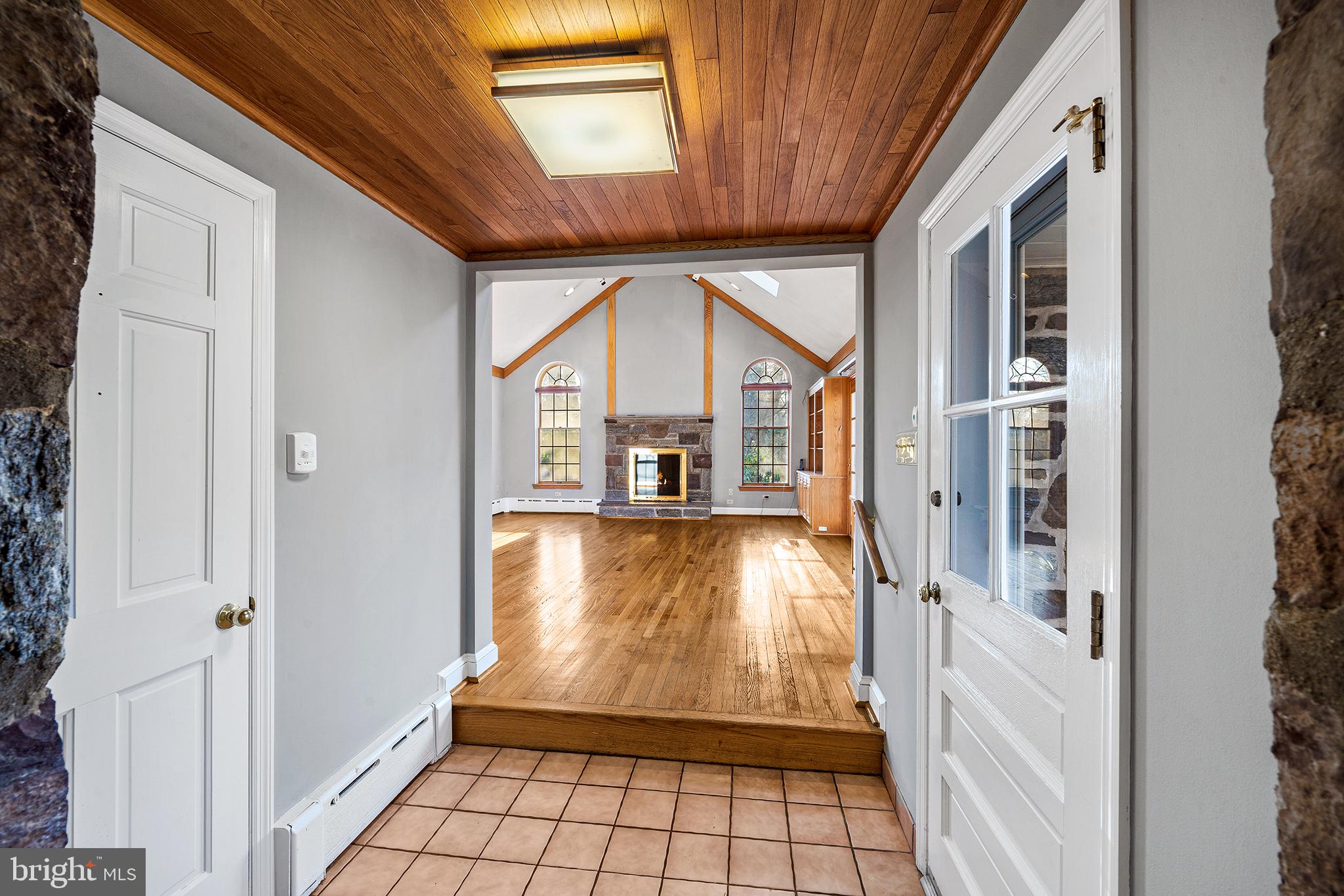57 Crestline Road Wayne, PA 19087 - Photo 16 of 49