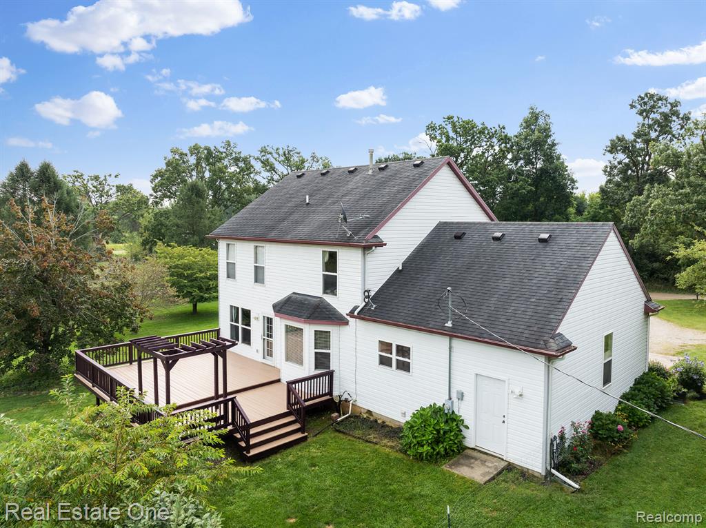 7796 West Lange Road Fowlerville, MI 48836 - Photo 23 of 30 Gallery Image 23