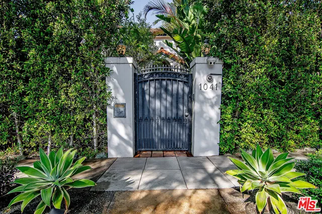 $4,295,000 | 1041 North Orlando Avenue, West Hollywood, CA 90069