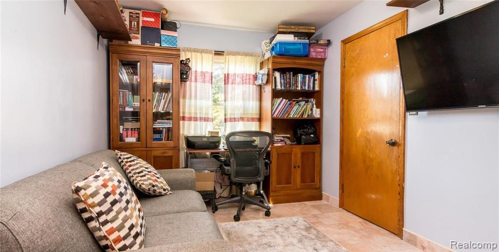 6699 Old Haggerty Road Canton, MI 48187 - Photo 38 of 52