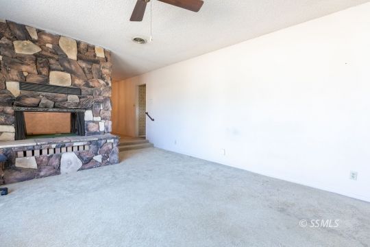1139 South Allen Street Ridgecrest, CA 93555 - Photo 5 of 35