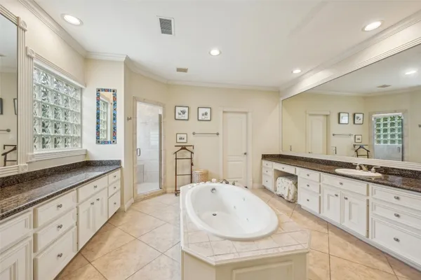 $4,950 | 4026 Villanova Street, Houston, TX 77005