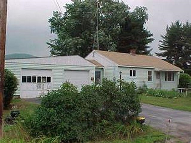 12 Warwick Road Winchester, NH 03470 - Photo 1 of 1