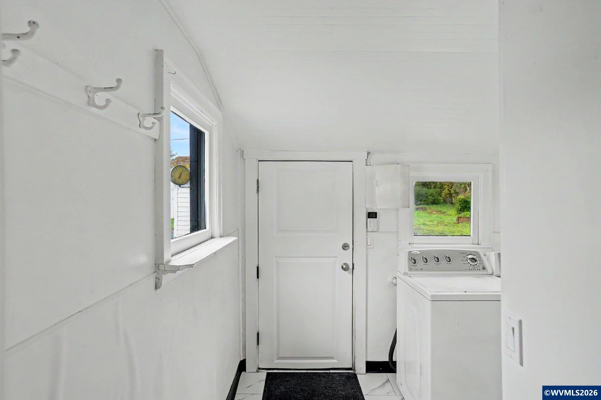 2340 Southwest Queen Avenue Albany, OR 97321 - Photo 35 of 50