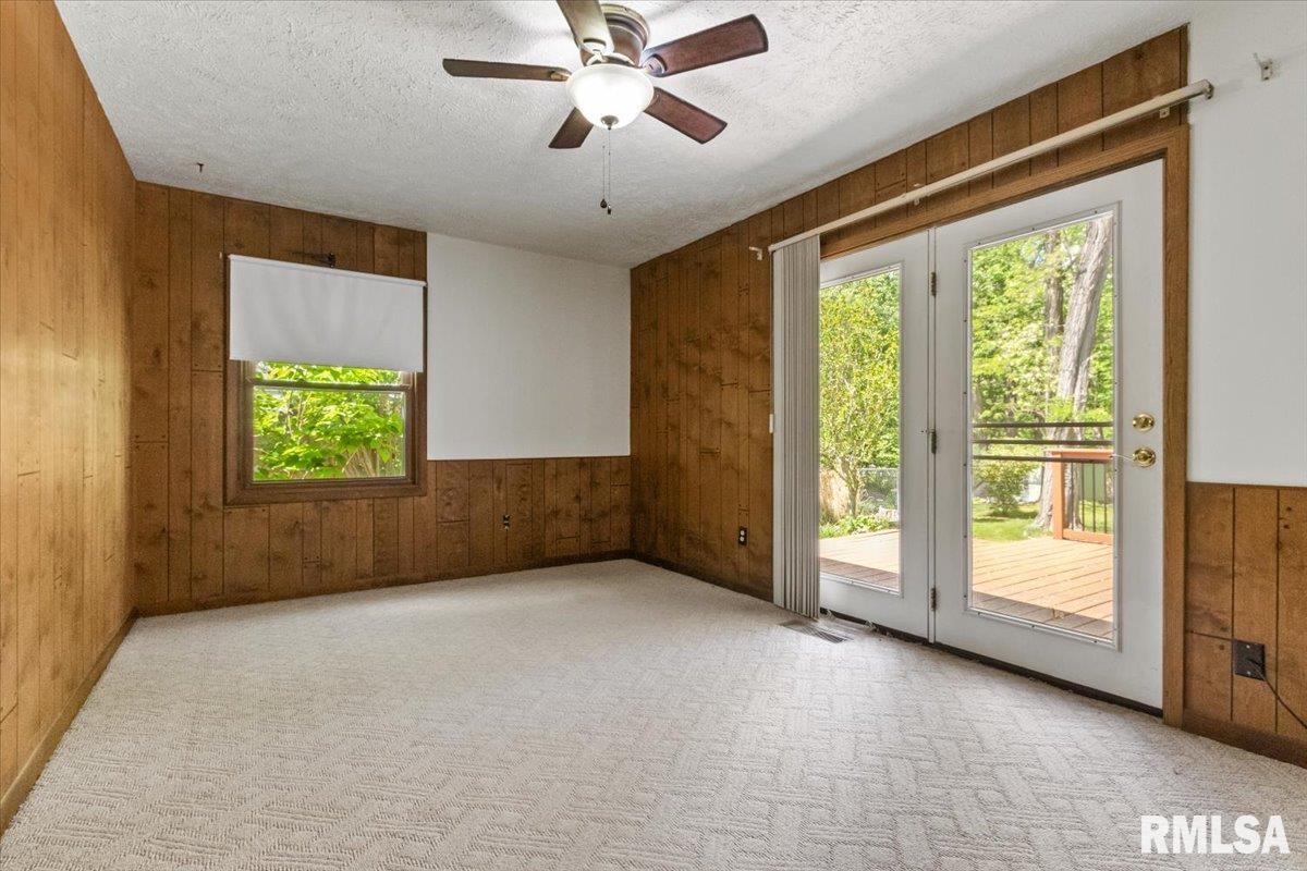 105 Beloit Road Marquette Heights, IL 61554 - Photo 19 of 32 Gallery Image 19