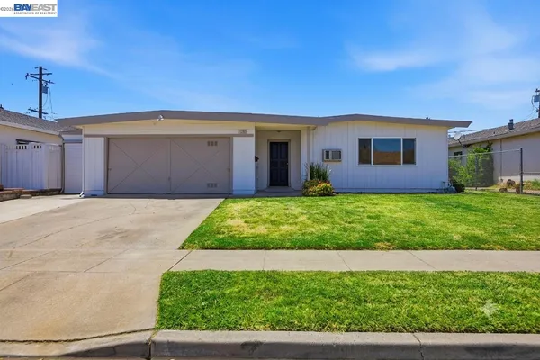 $1,250,000 | 42881 Applewood Street, Fremont, CA 94538