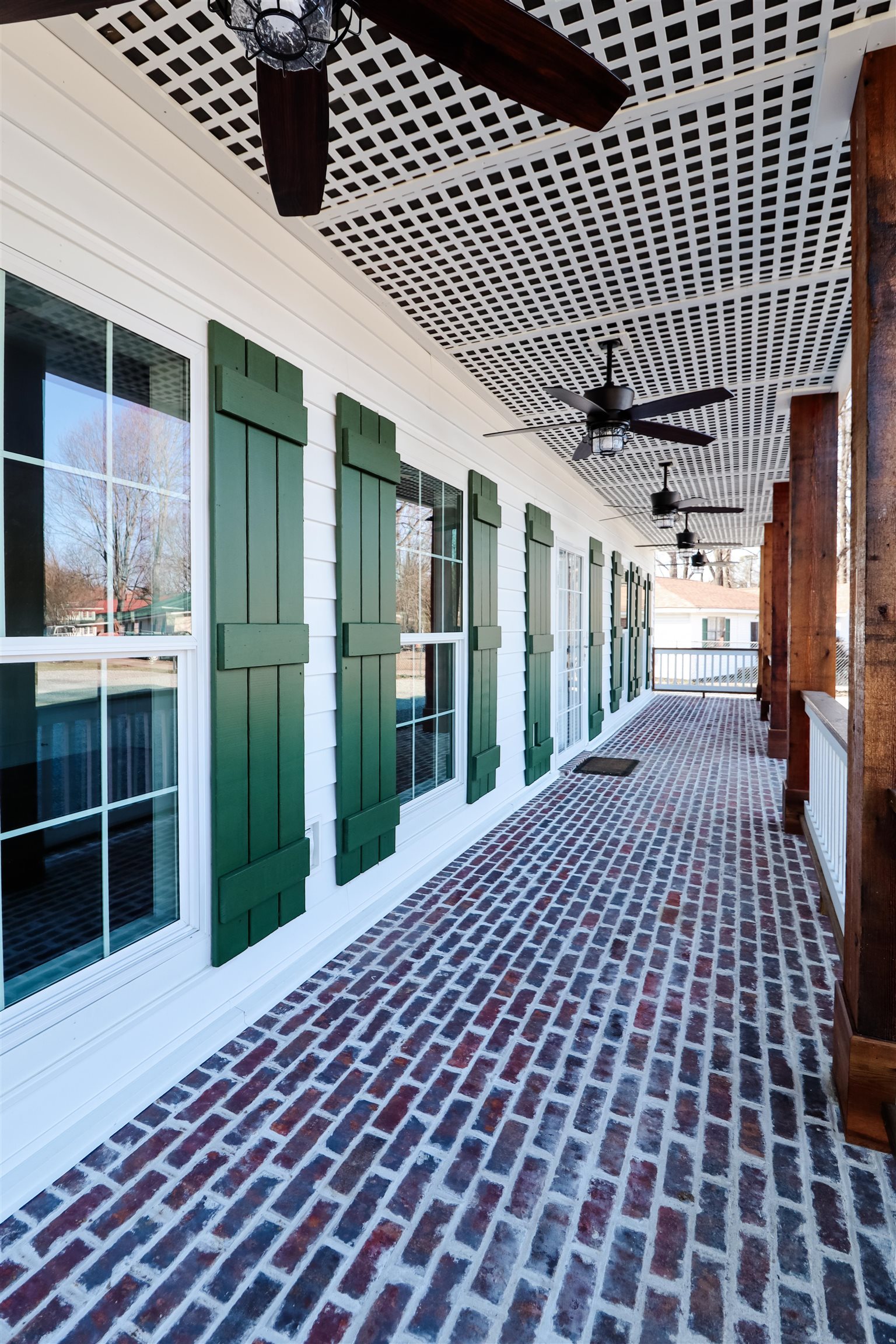 7237 Edith-Nankipoo Road Ripley, TN 38063 - Photo 5 of 31 a view of a porch