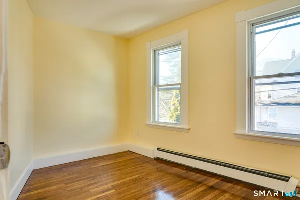 $2,600 | 303 Millville Avenue, Naugatuck, CT 06770