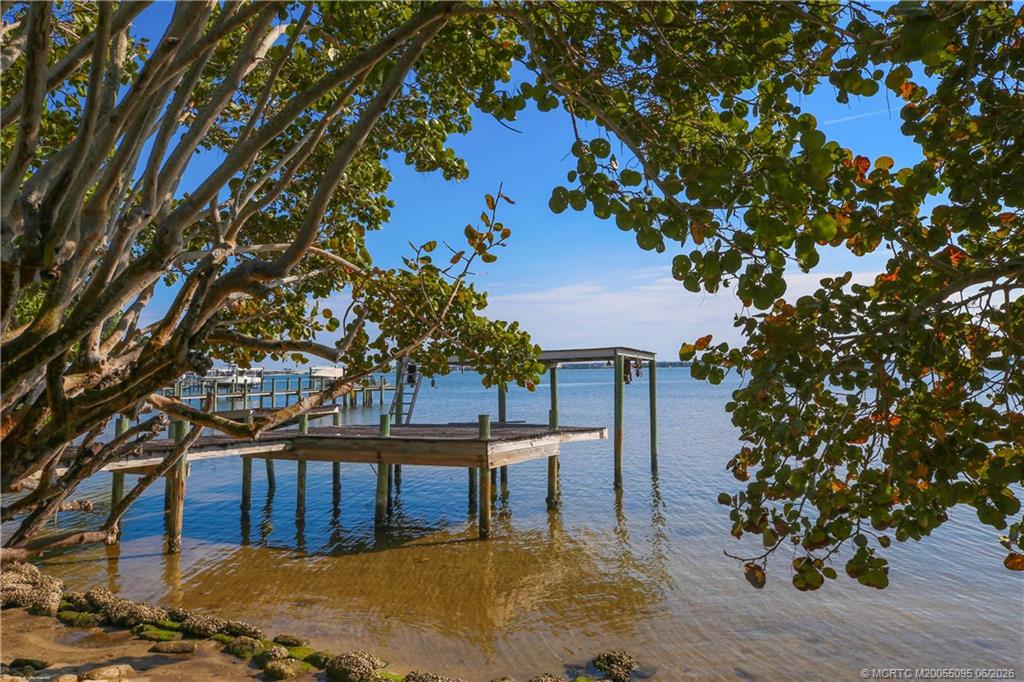 68 South Sewalls Point Road Stuart, FL 34996 - Photo 6 of 37