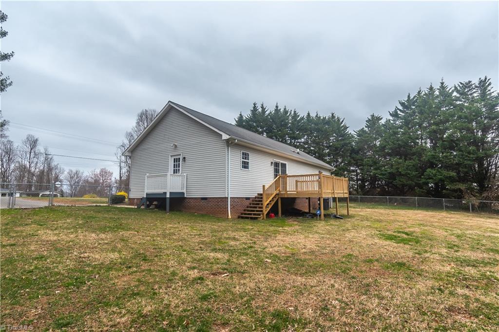1109 Pine Ridge Road Mount Airy, NC 27030 - Photo 23 of 25 Gallery Image 23