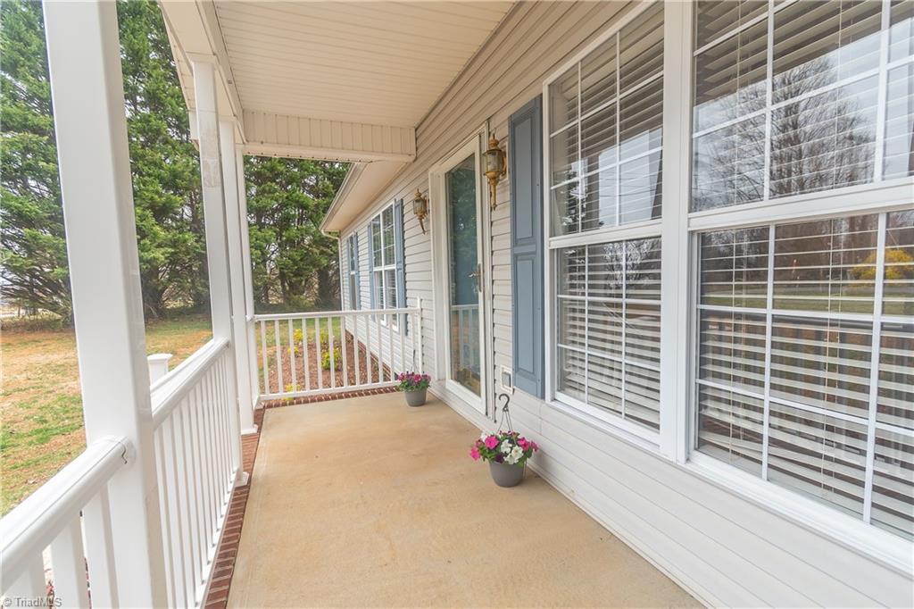 1109 Pine Ridge Road Mount Airy, NC 27030 - Photo 4 of 25 Gallery Image 4