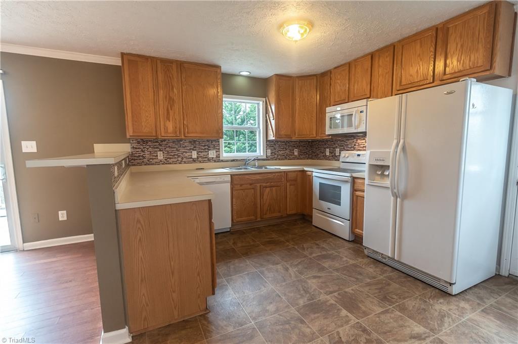 1109 Pine Ridge Road Mount Airy, NC 27030 - Photo 9 of 25 Gallery Image 9