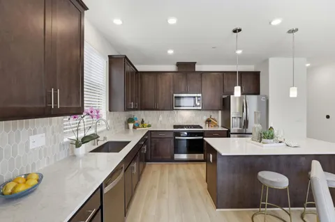 $1,099,000 | 1619 Santiago Court, Gilroy, CA 95020