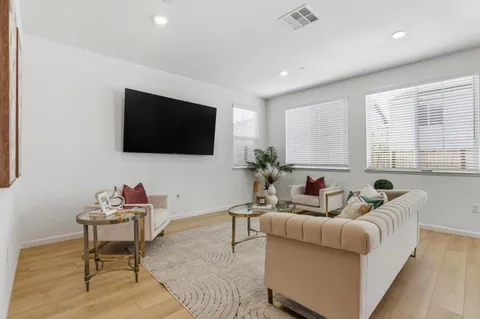 $1,099,000 | 1619 Santiago Court, Gilroy, CA 95020