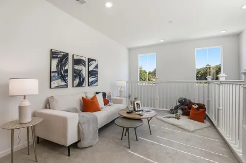 $1,099,000 | 1619 Santiago Court, Gilroy, CA 95020