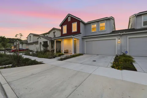 $1,099,000 | 1619 Santiago Court, Gilroy, CA 95020