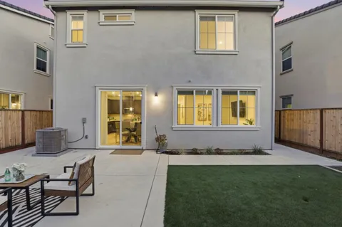 $1,099,000 | 1619 Santiago Court, Gilroy, CA 95020