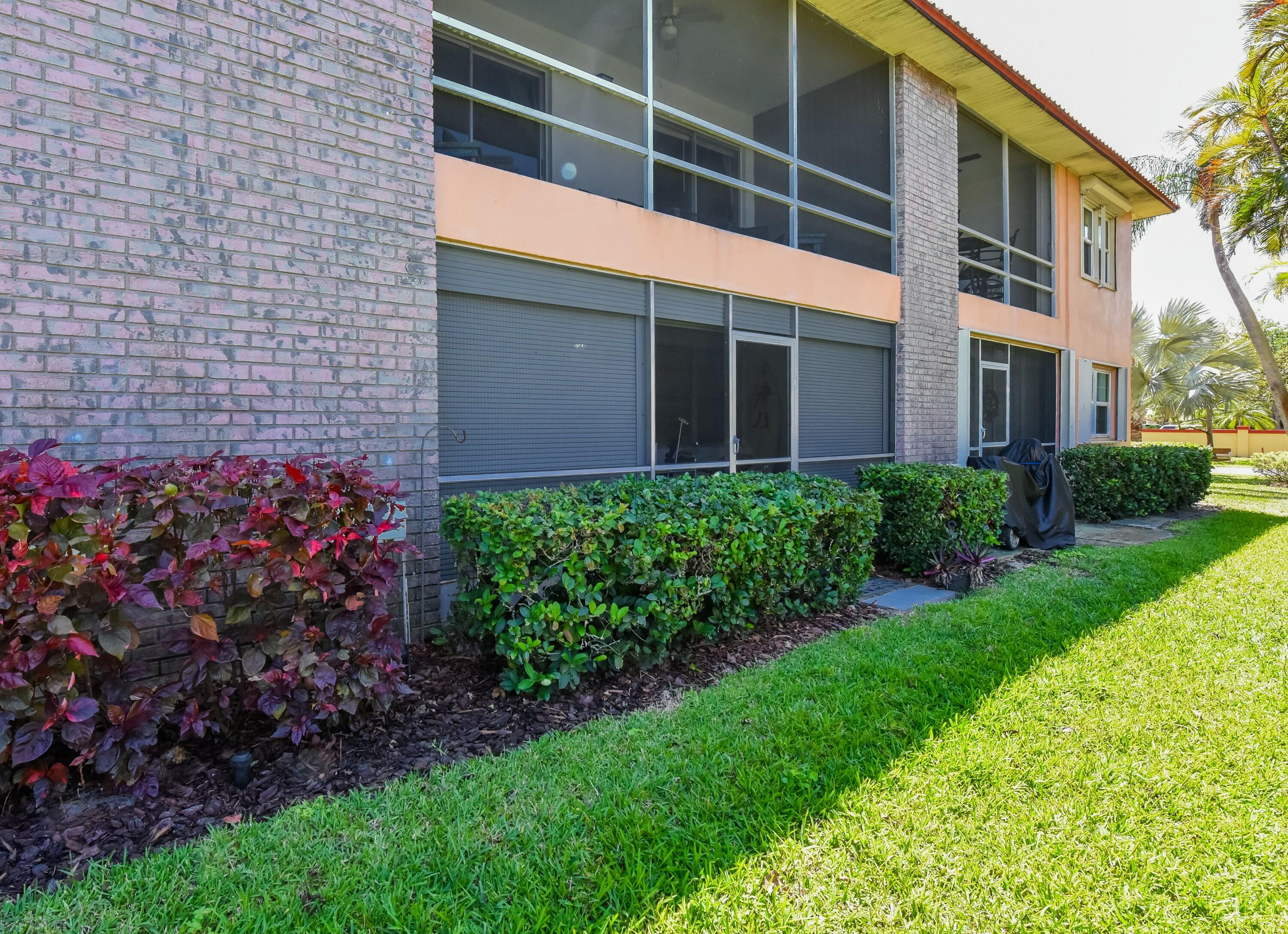 1999 Southwest Palm City Road, Unit B Stuart, FL 34994 - Photo 37 of 53 tempImagenHCGRt