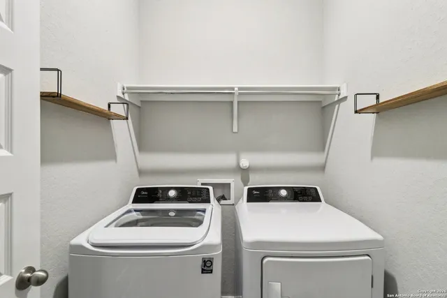 $2,850 | 10208 High Noon Drive, San Antonio, TX 78254