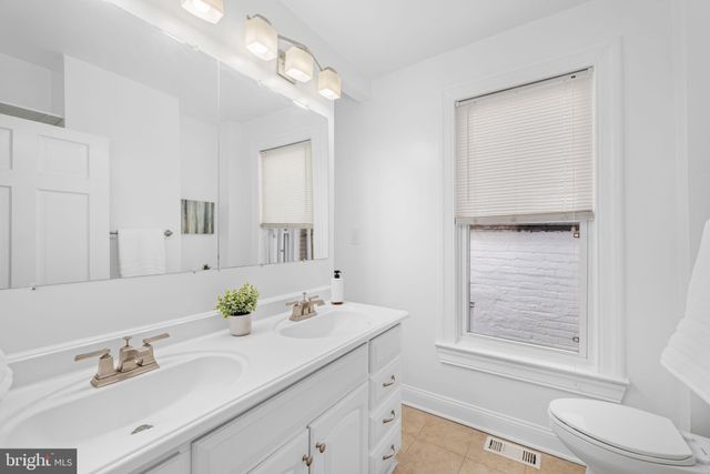 $965,000 | 1524 5th Street Northwest, Washington, DC 20001