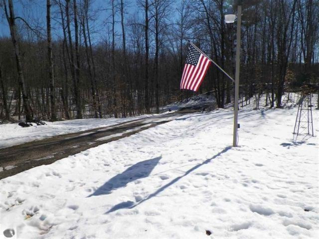 7896 East 9 Mile Road Luther, MI 49656 - Photo 6 of 40 1872861-5
